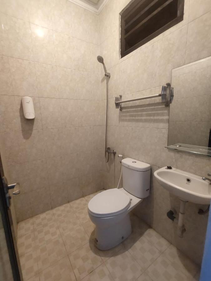 Bing Guest House Songgoriti Esterno foto