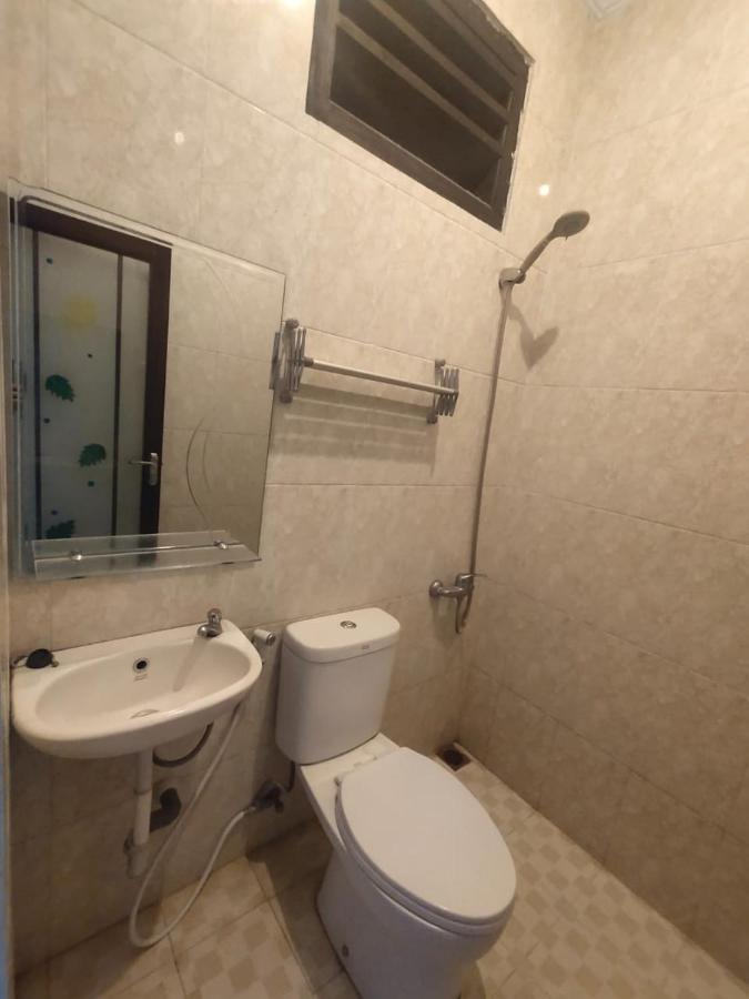 Bing Guest House Songgoriti Esterno foto