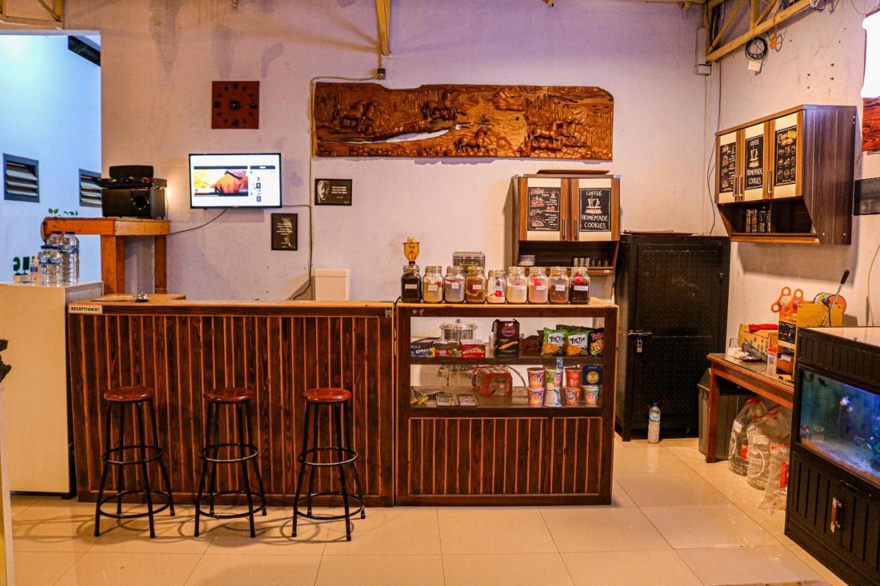 Bing Guest House Songgoriti Esterno foto